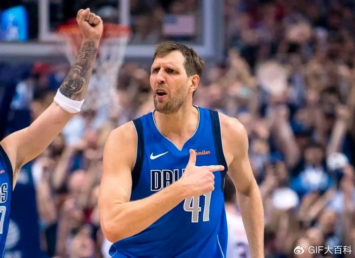 mk.com-少拿6700万！诺维茨基拒湖火9200万留独行侠，36岁名人堂NBA传奇