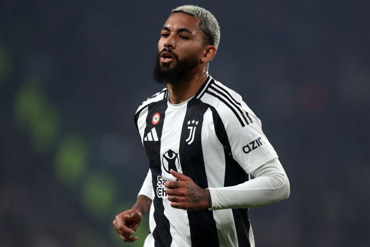 意天空：森林继续与尤文商谈道格拉斯-路易斯转会，价格仍有分歧